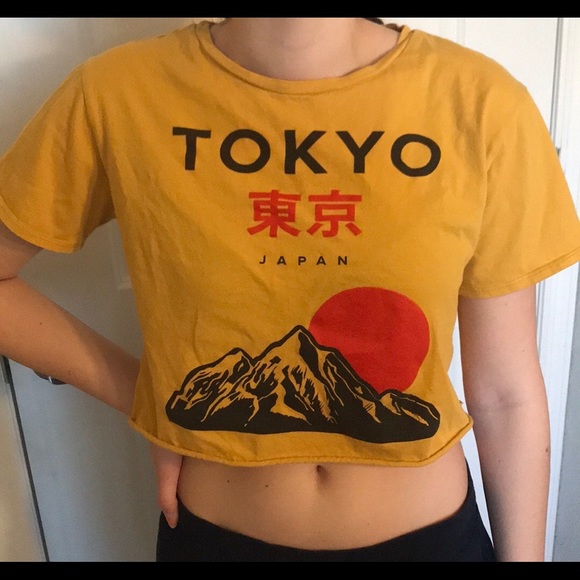 Hot Topic Tops - Tokyo Japan Crop Top